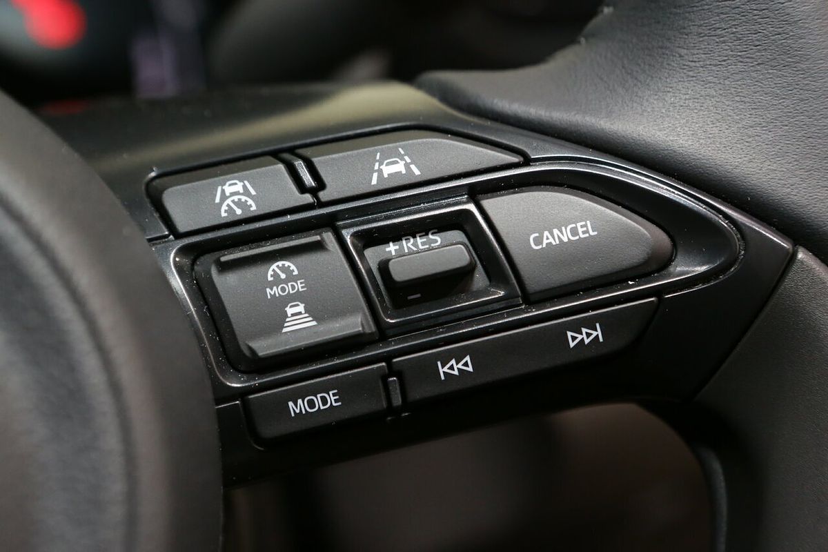 2024 Toyota Yaris Cross Urban MXPJ10R