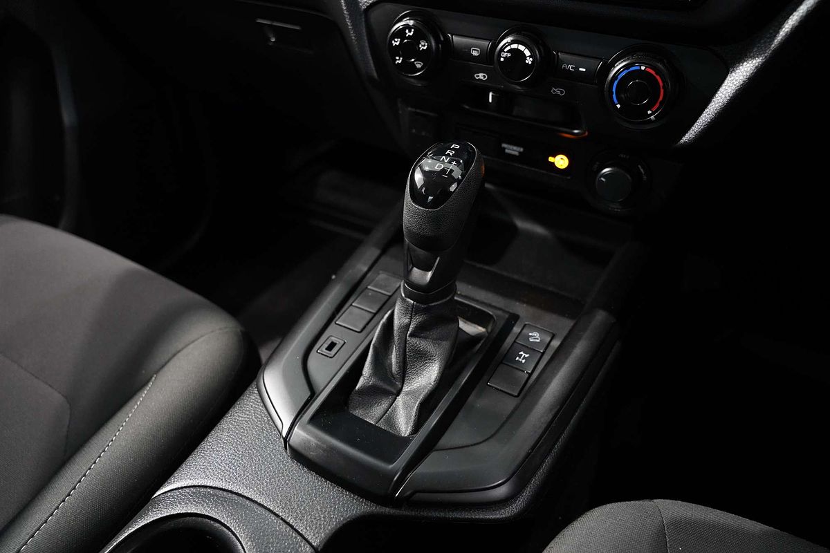 2021 Isuzu D-MAX SX 4X4