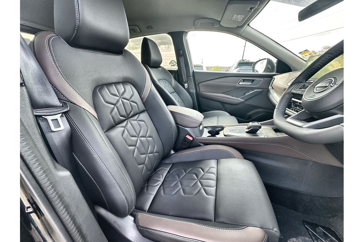 2025 Nissan QASHQAI Ti J12