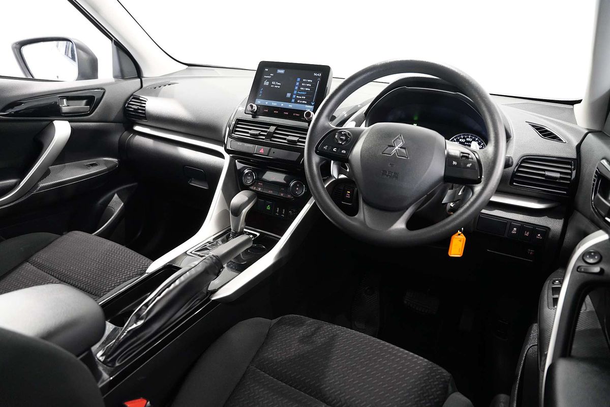 2023 Mitsubishi Eclipse Cross ES YB