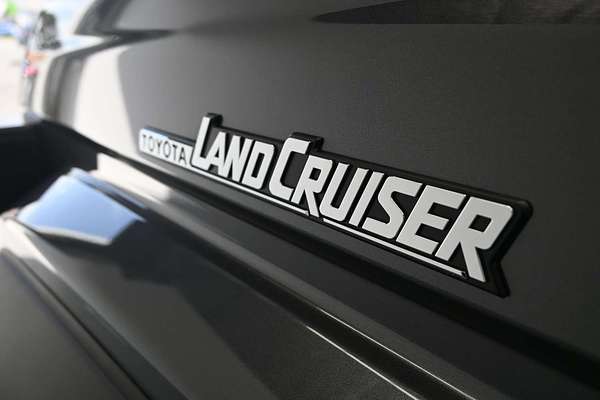 2025 Toyota LANDCRUISER 70 SERIES LC79 GXL + DIFF LOCKS VDJL79R 4X4