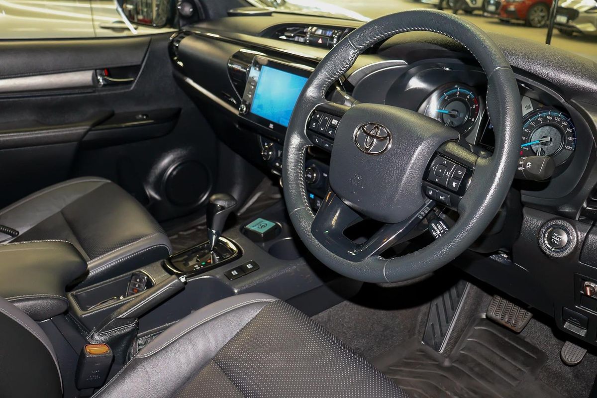 2020 Toyota Hilux Rugged X GUN126R 4X4