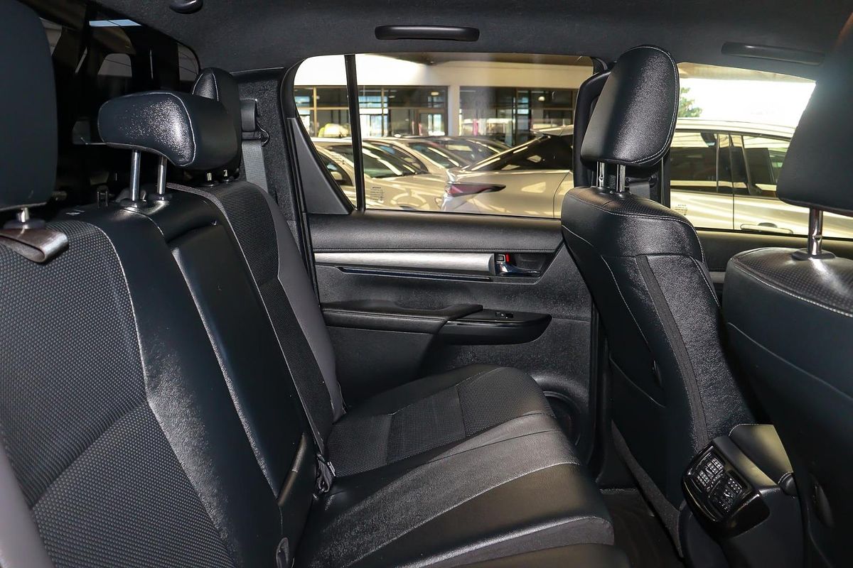 2020 Toyota Hilux Rugged X GUN126R 4X4