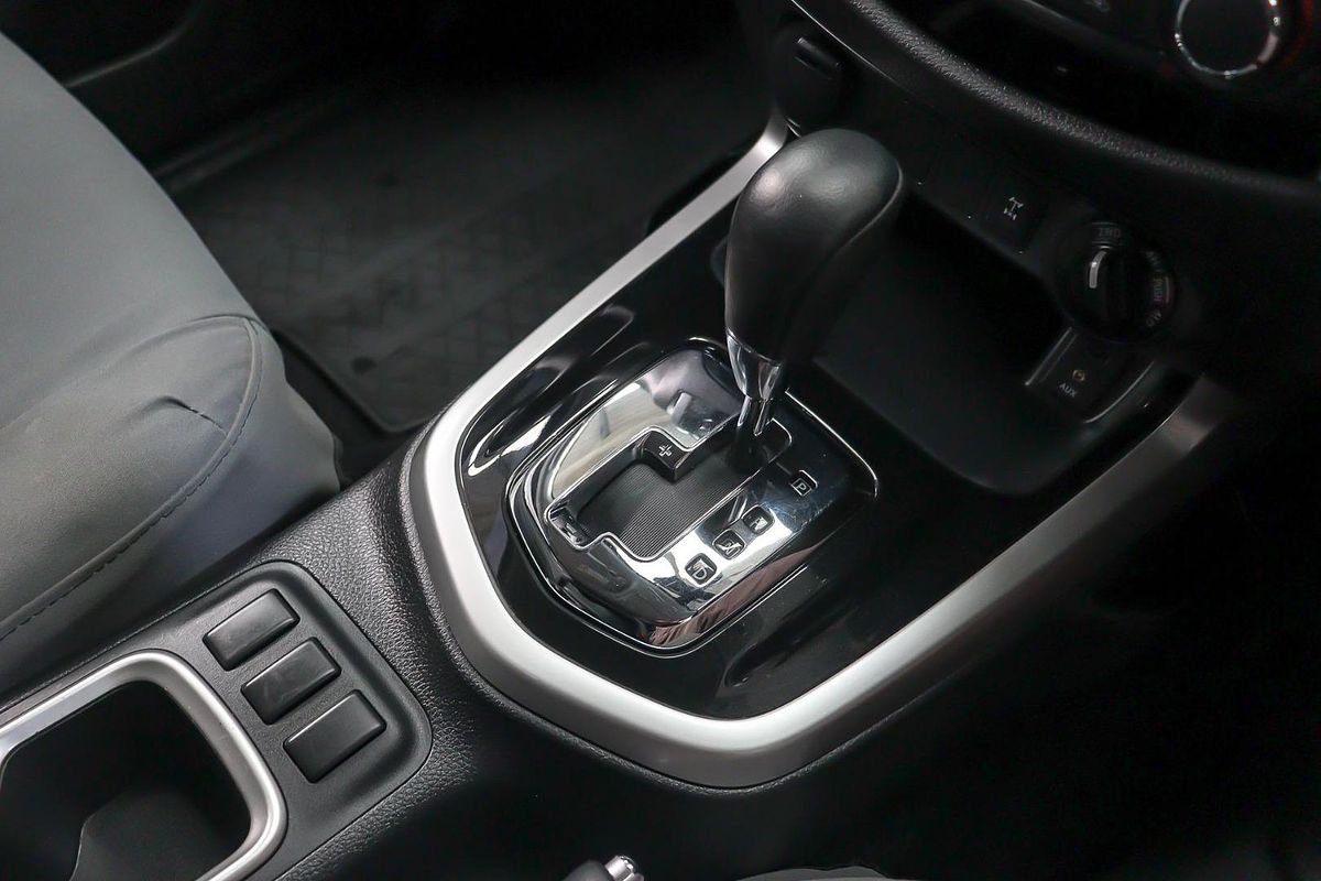 2018 Nissan Navara ST D23 Series 3 4X4