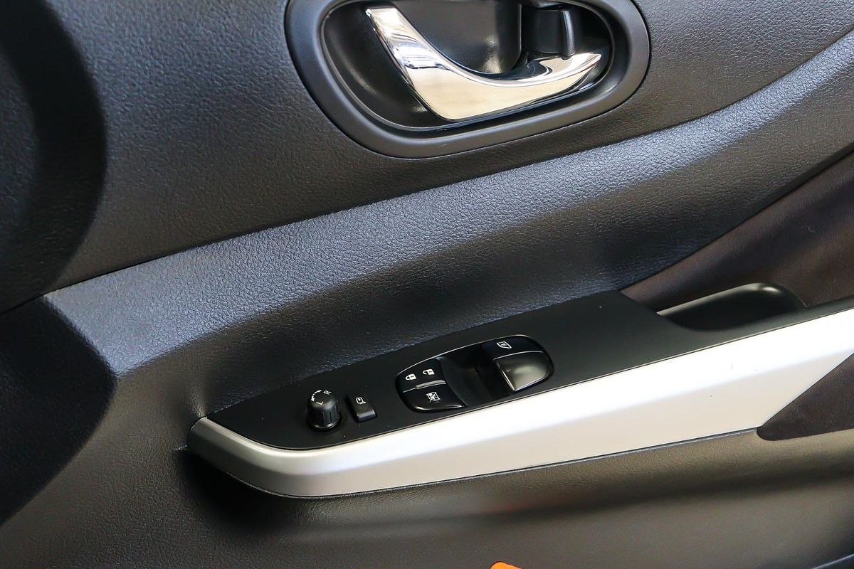 2018 Nissan Navara ST D23 Series 3 4X4
