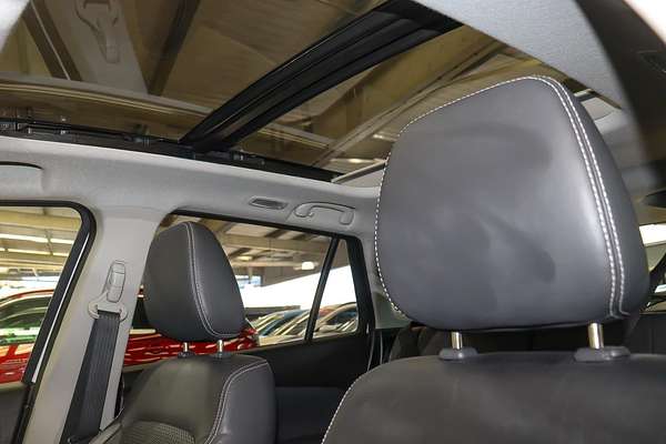 2023 Suzuki S-Cross ALLGRIP Prestige JYB