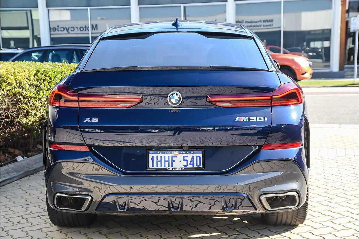 2021 BMW X6 M50i G06