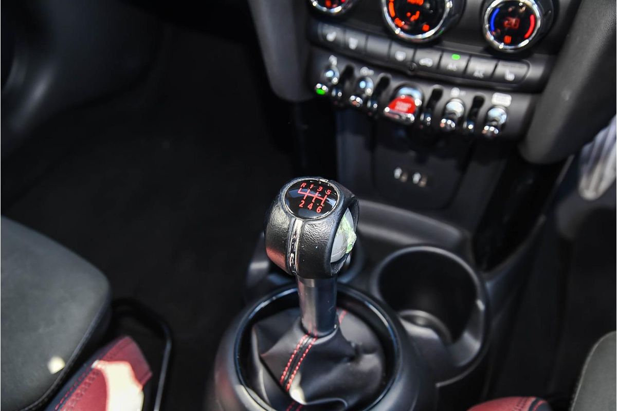 2019 MINI Hatch John Cooper Works F56 LCI