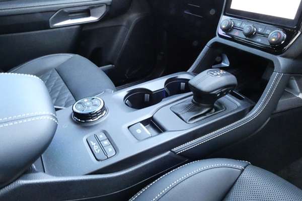 2025 Ford Everest Platinum 3.0L
