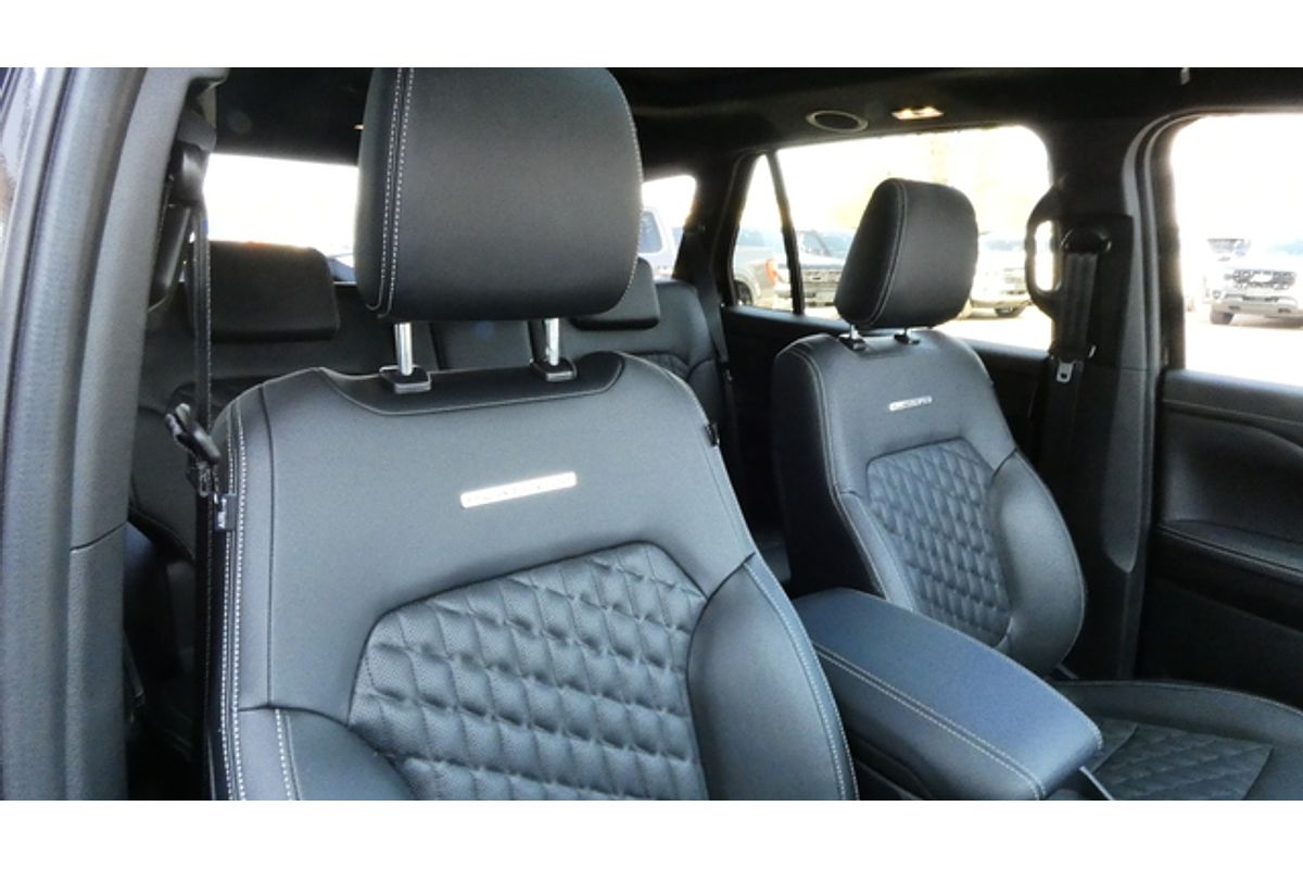 2025 Ford Everest Platinum 3.0L