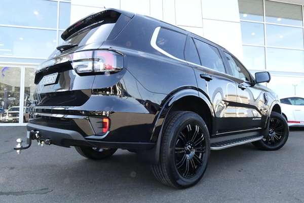 2025 Ford Everest Platinum 3.0L
