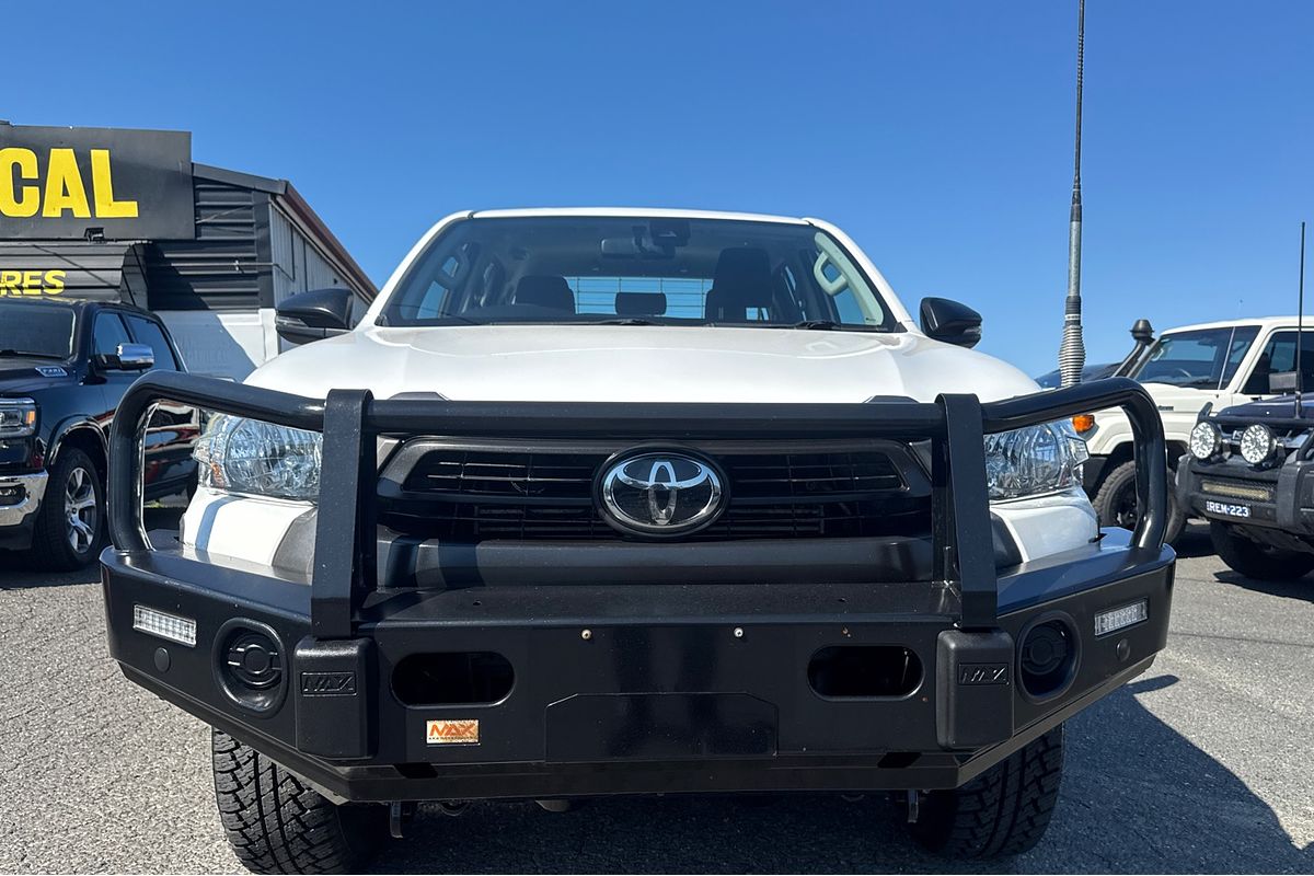 2021 Toyota Hilux SR GUN126R 4X4