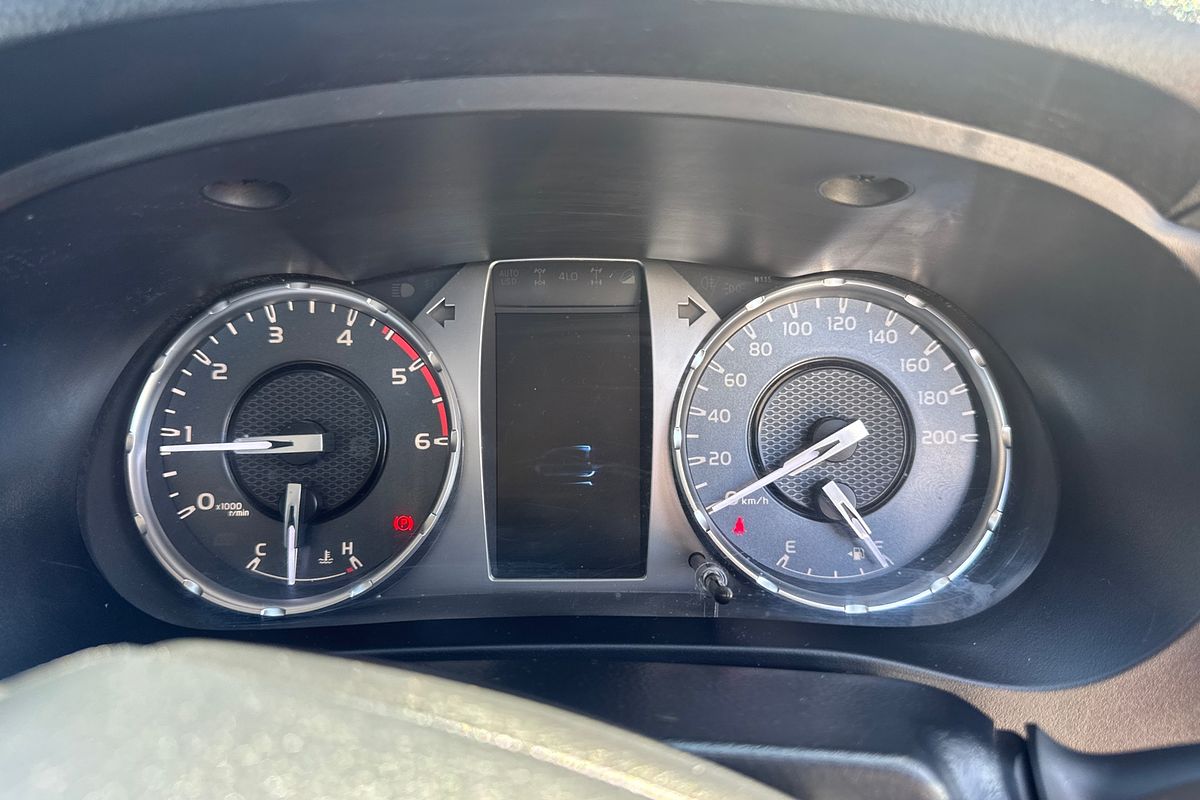 2021 Toyota Hilux SR GUN126R 4X4