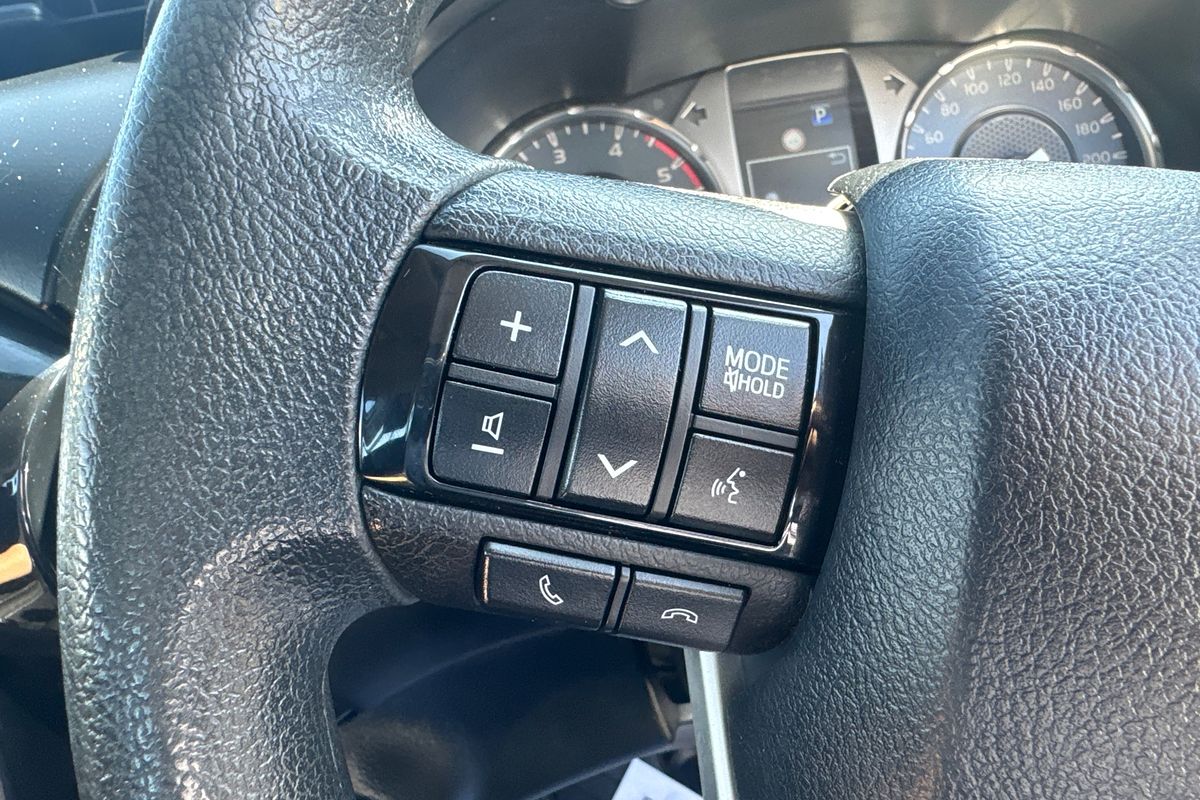 2021 Toyota Hilux SR GUN126R 4X4