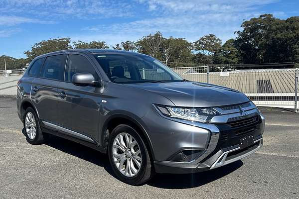 2020 Mitsubishi Outlander ES ZL