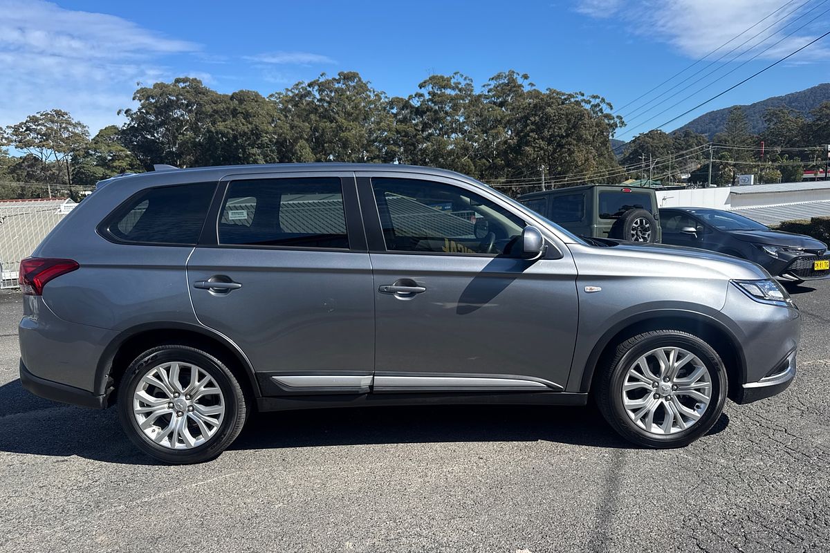 2020 Mitsubishi Outlander ES ZL