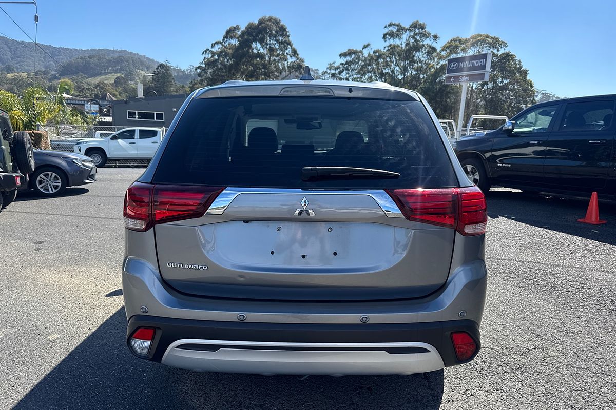 2020 Mitsubishi Outlander ES ZL
