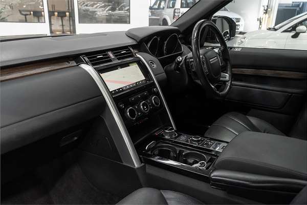 2017 Land Rover Discovery SD4 HSE Series 5