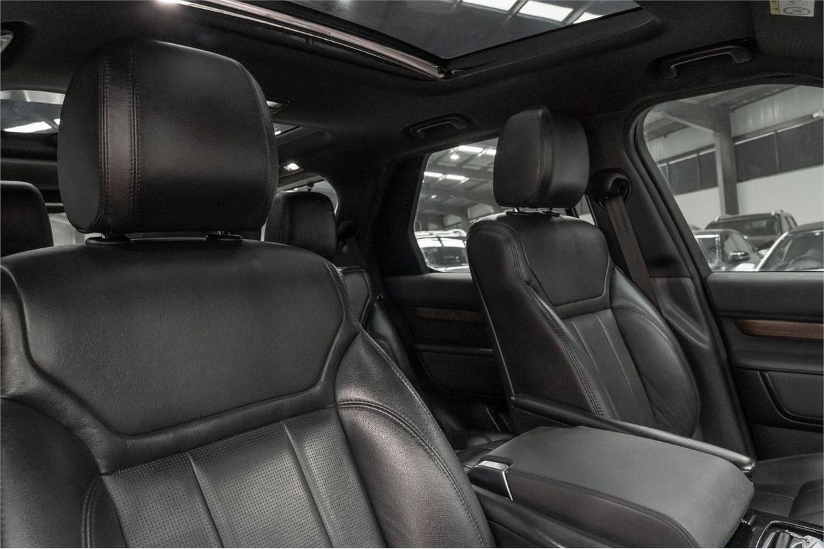 2017 Land Rover Discovery SD4 HSE Series 5