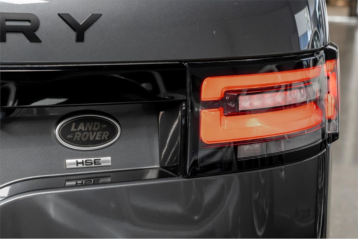 2017 Land Rover Discovery SD4 HSE Series 5