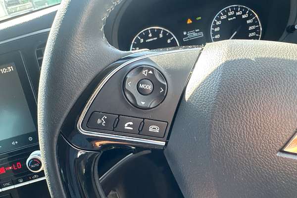 2020 Mitsubishi Outlander ES ZL