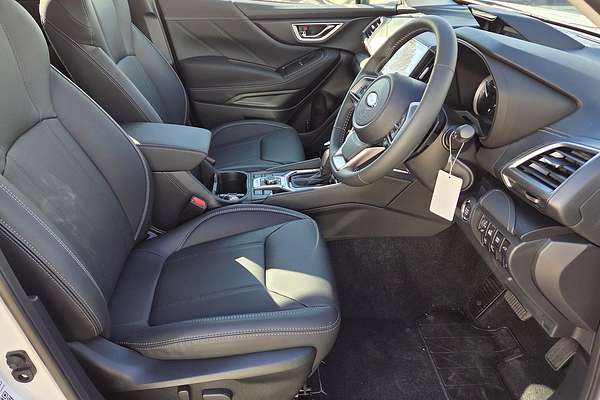 2024 Subaru Forester Hybrid S S5