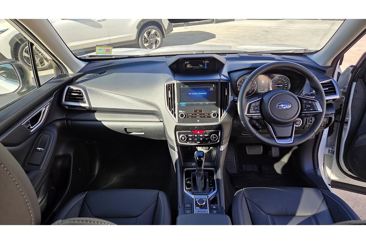 2024 Subaru Forester Hybrid S S5