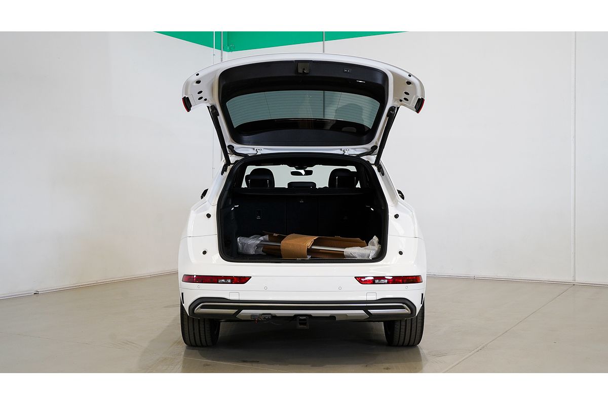 2021 Audi Q5 40 TDI FY