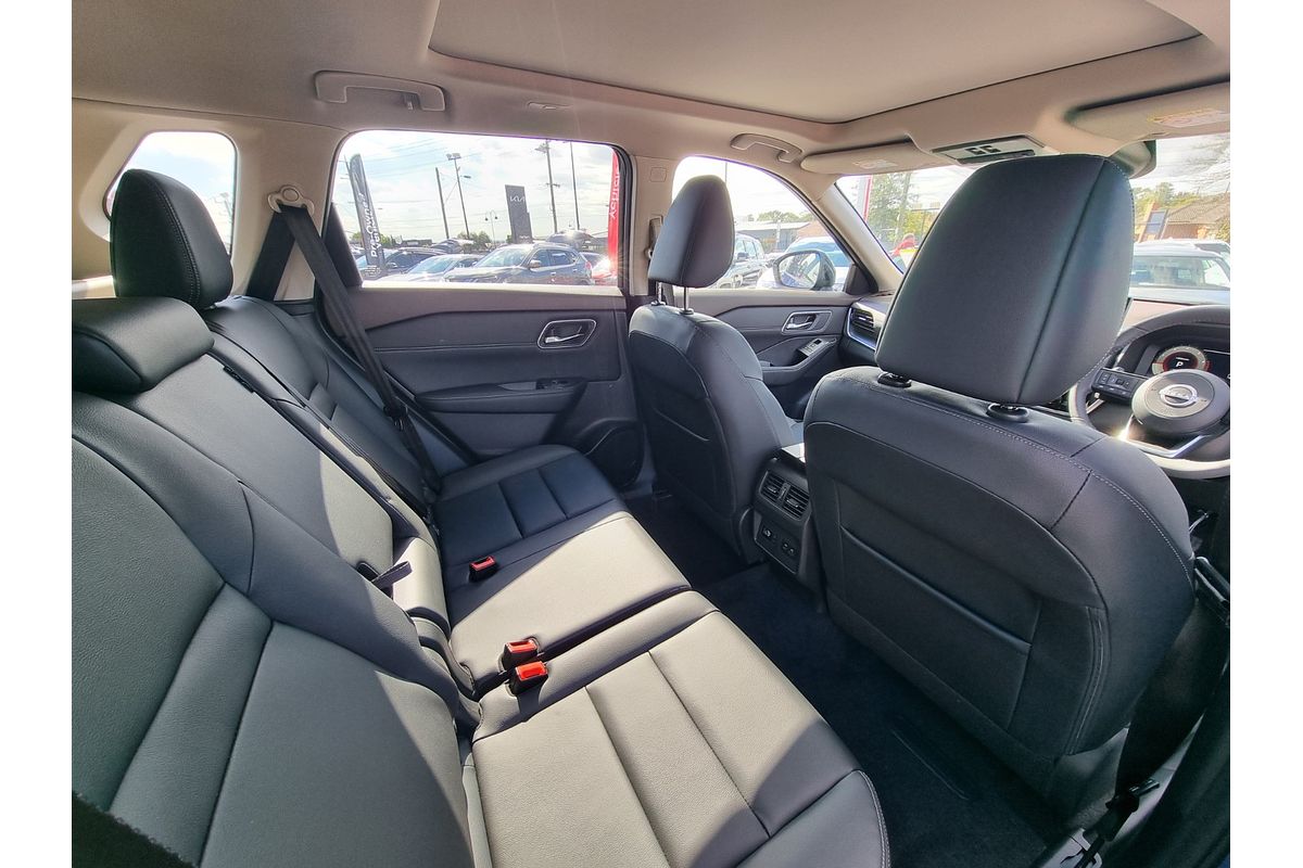 2025 Nissan X-TRAIL Ti T33