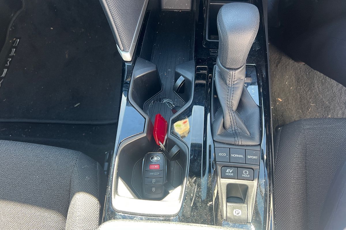 2024 Toyota Camry Ascent AXVH80R