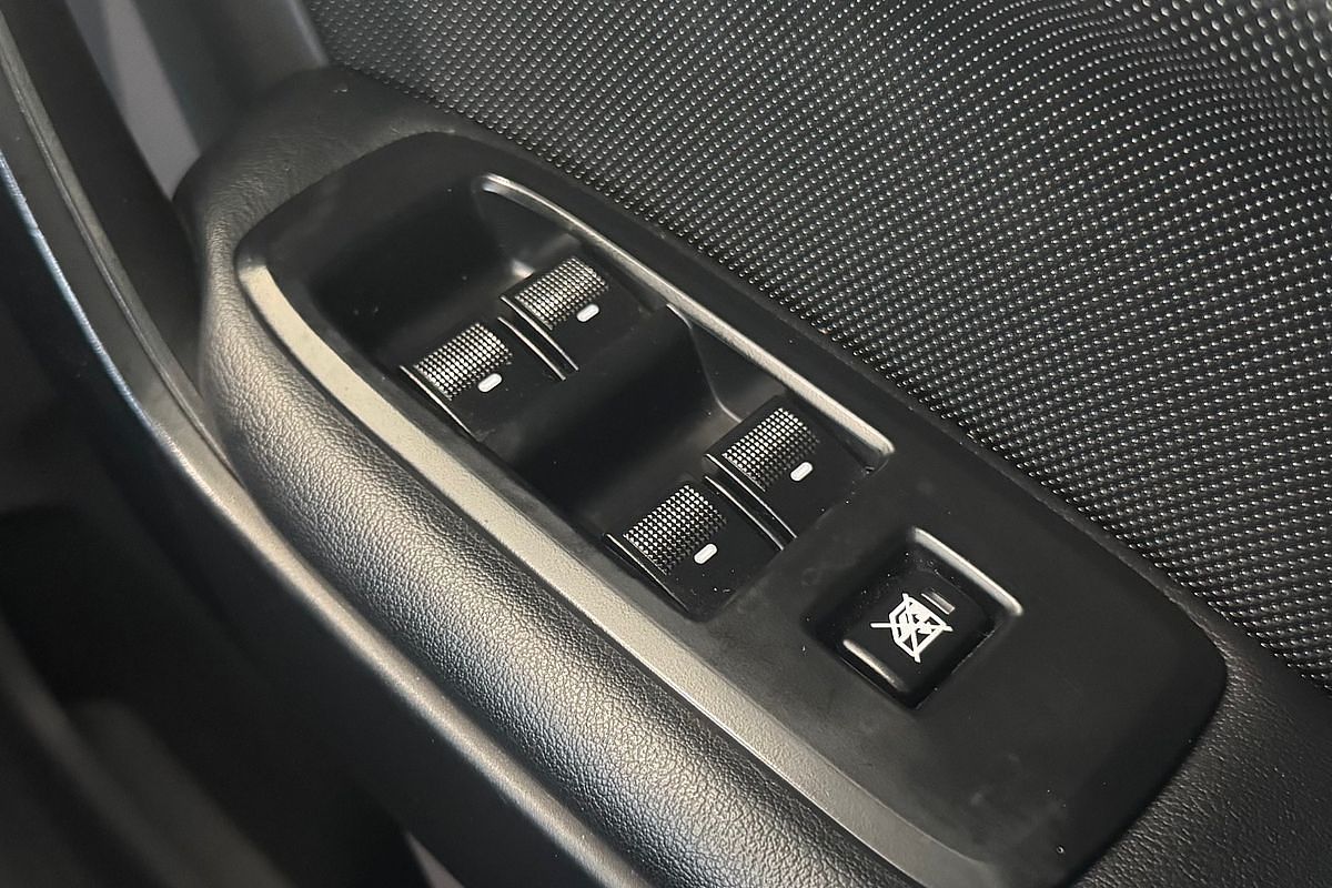 2015 Ford Everest Ambiente UA 3.2L