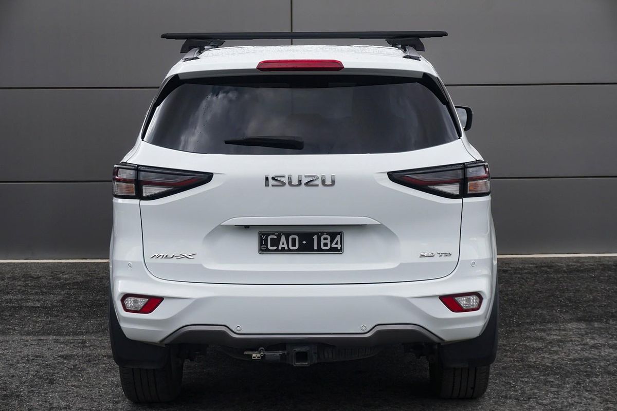 2022 Isuzu MU-X LS-T