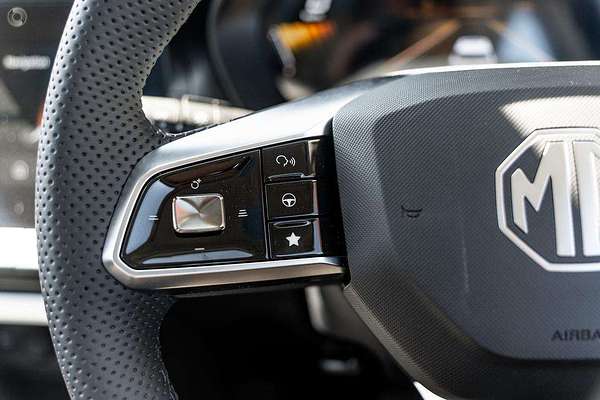 2025 MG ZS Essence ZS32