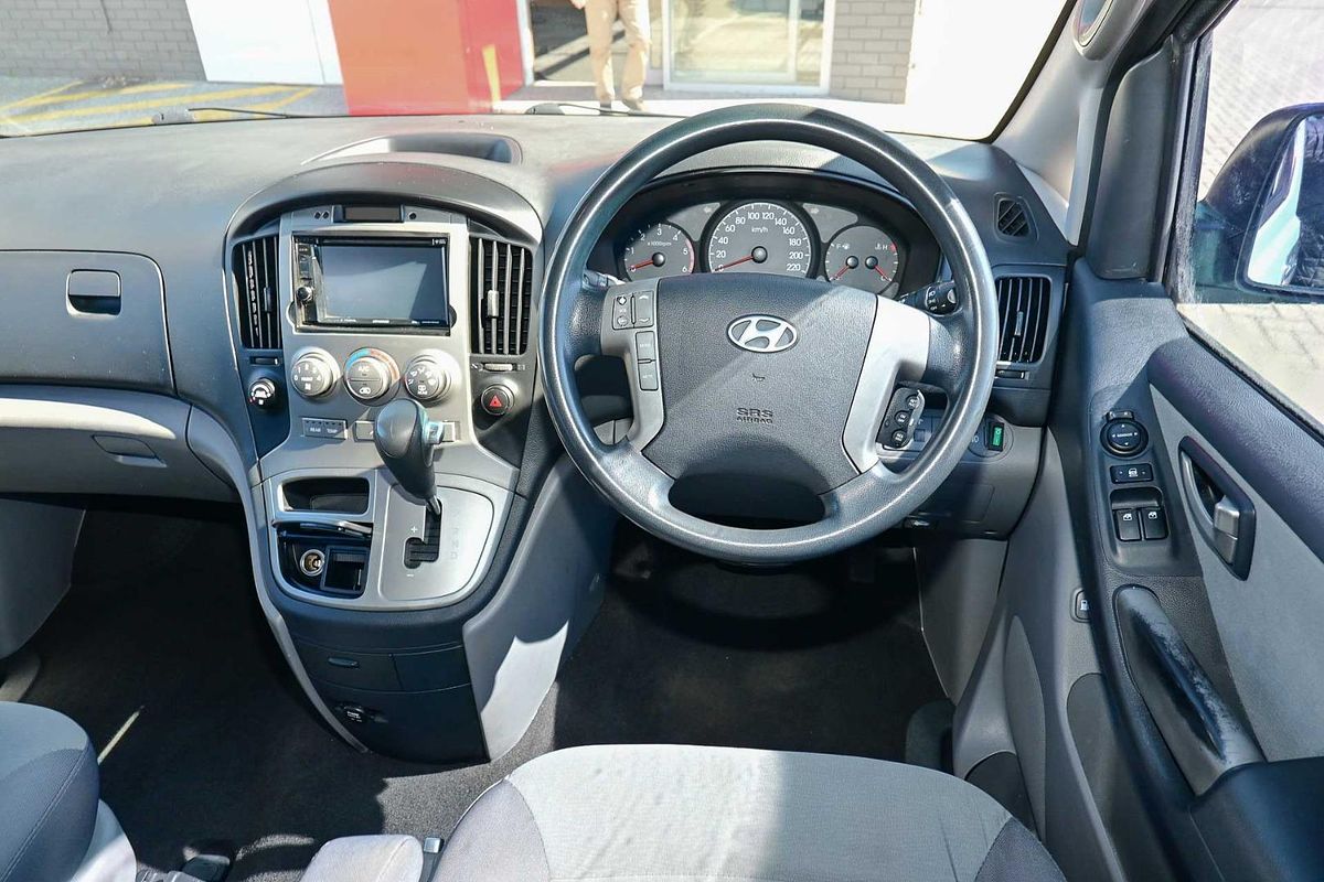 2012 Hyundai iMax TQ-W