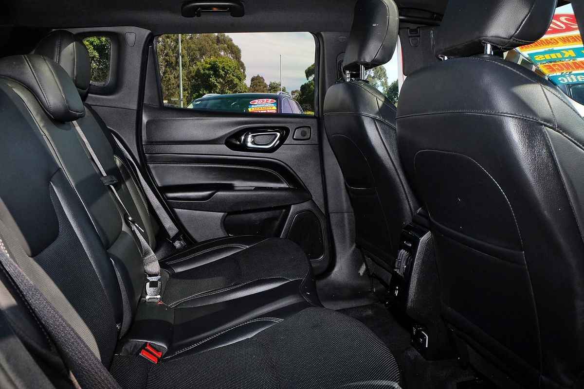 2022 Jeep Compass S-Limited M6