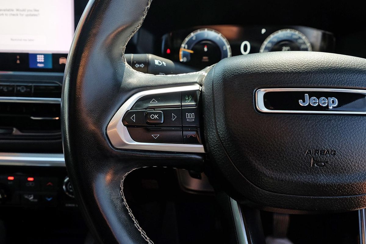 2022 Jeep Compass S-Limited M6