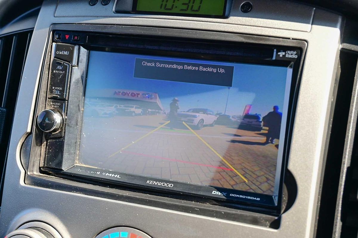 2012 Hyundai iMax TQ-W
