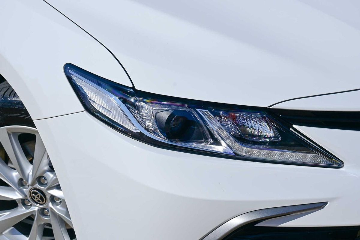 2024 Toyota Camry Ascent AXVH70R