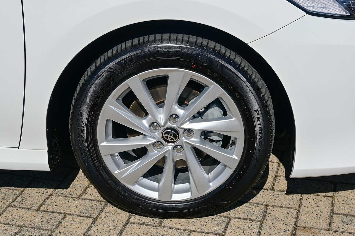 2024 Toyota Camry Ascent AXVH70R