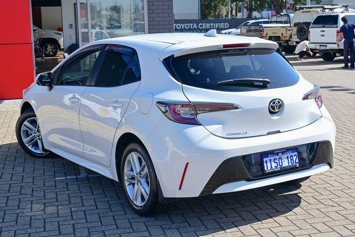 2021 Toyota Corolla Ascent Sport MZEA12R