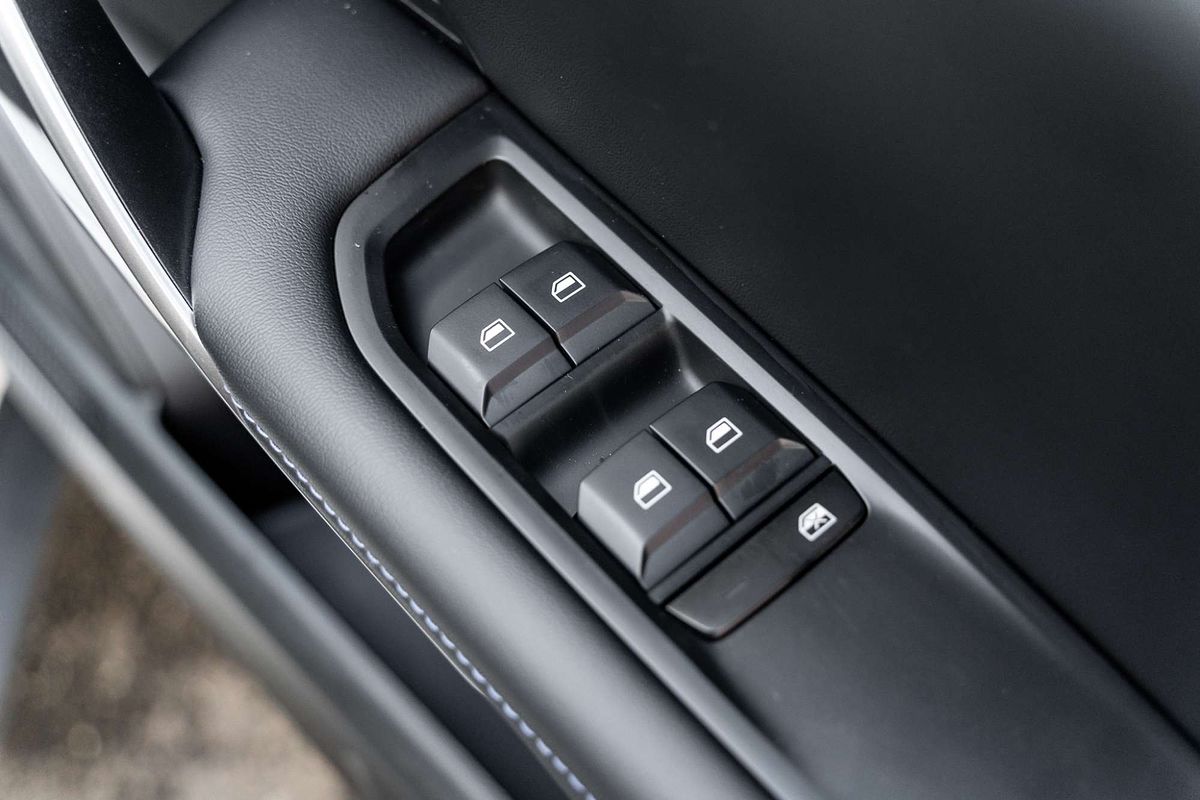 2025 MG MG4 Excite 51 125kW MEH32