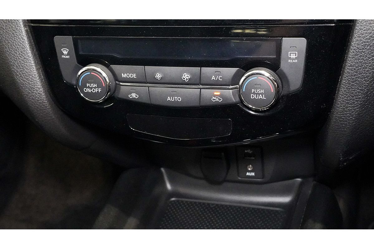 2014 Nissan X-TRAIL ST-L T32