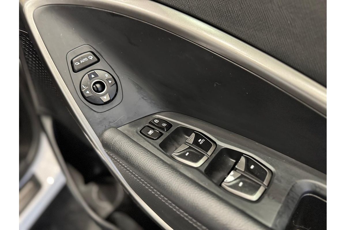 2016 Hyundai Santa Fe Highlander DM3 Series II