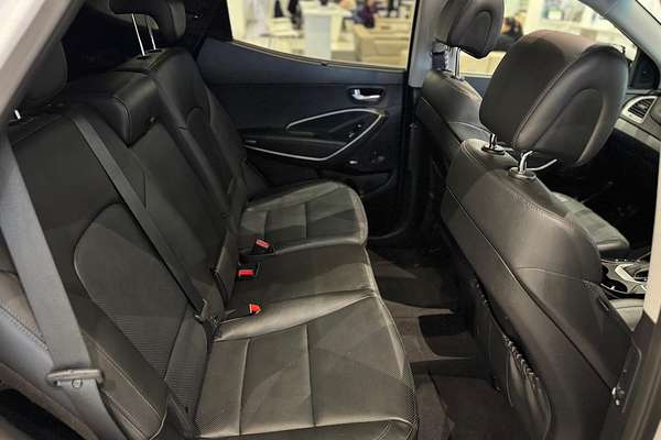 2016 Hyundai Santa Fe Highlander DM3 Series II
