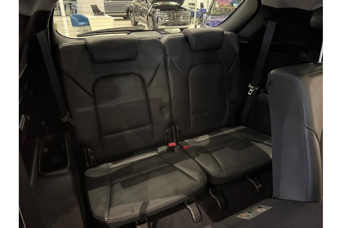 2016 Hyundai Santa Fe Highlander DM3 Series II