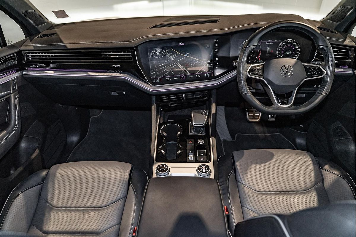 2022 Volkswagen Touareg 210TDI R-Line CR