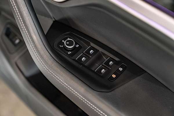 2022 Volkswagen Touareg 210TDI R-Line CR