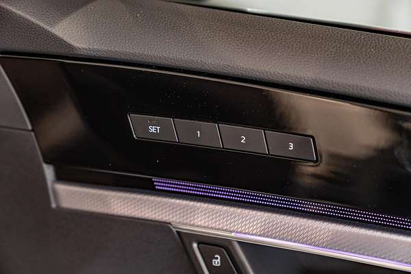 2022 Volkswagen Touareg 210TDI R-Line CR