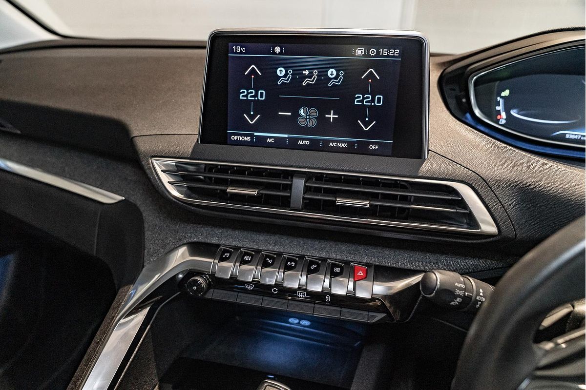 2017 Peugeot 3008 Allure P84