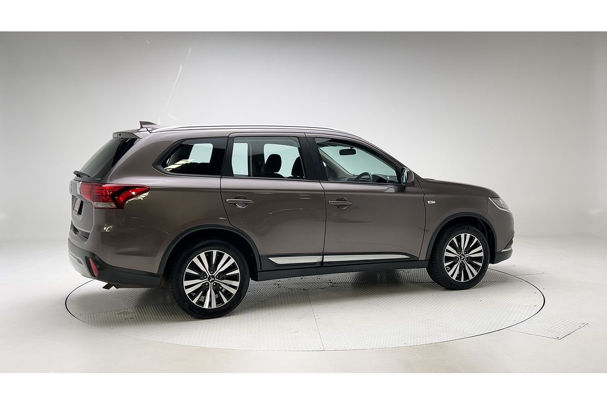 2018 Mitsubishi Outlander ES ZL